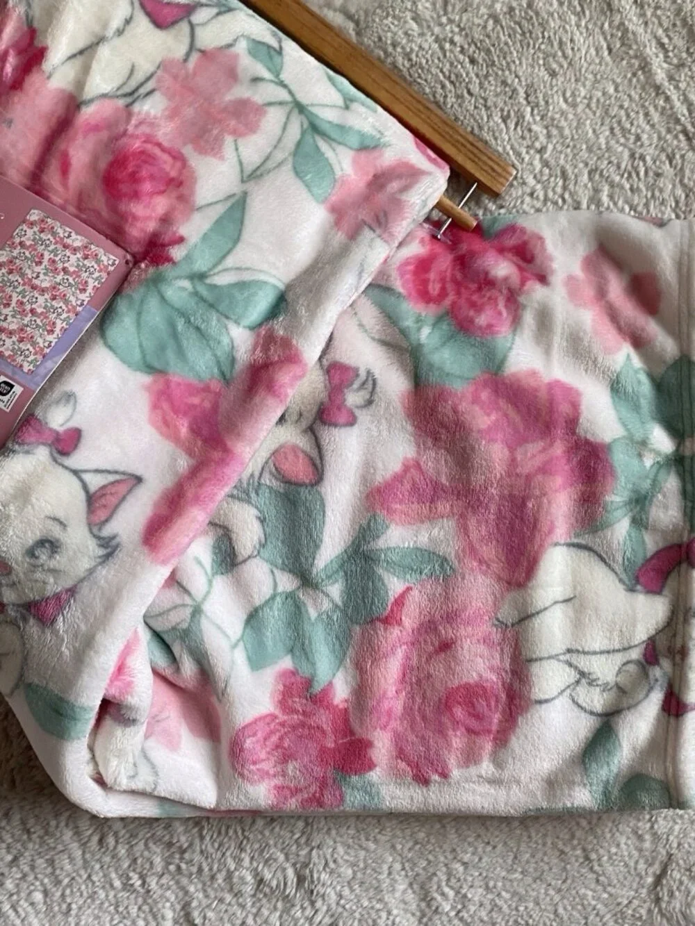 Disney Aristocats Marie Kitten Pink Roses Soft Throw Blanket‎ 50” X 70” NEW